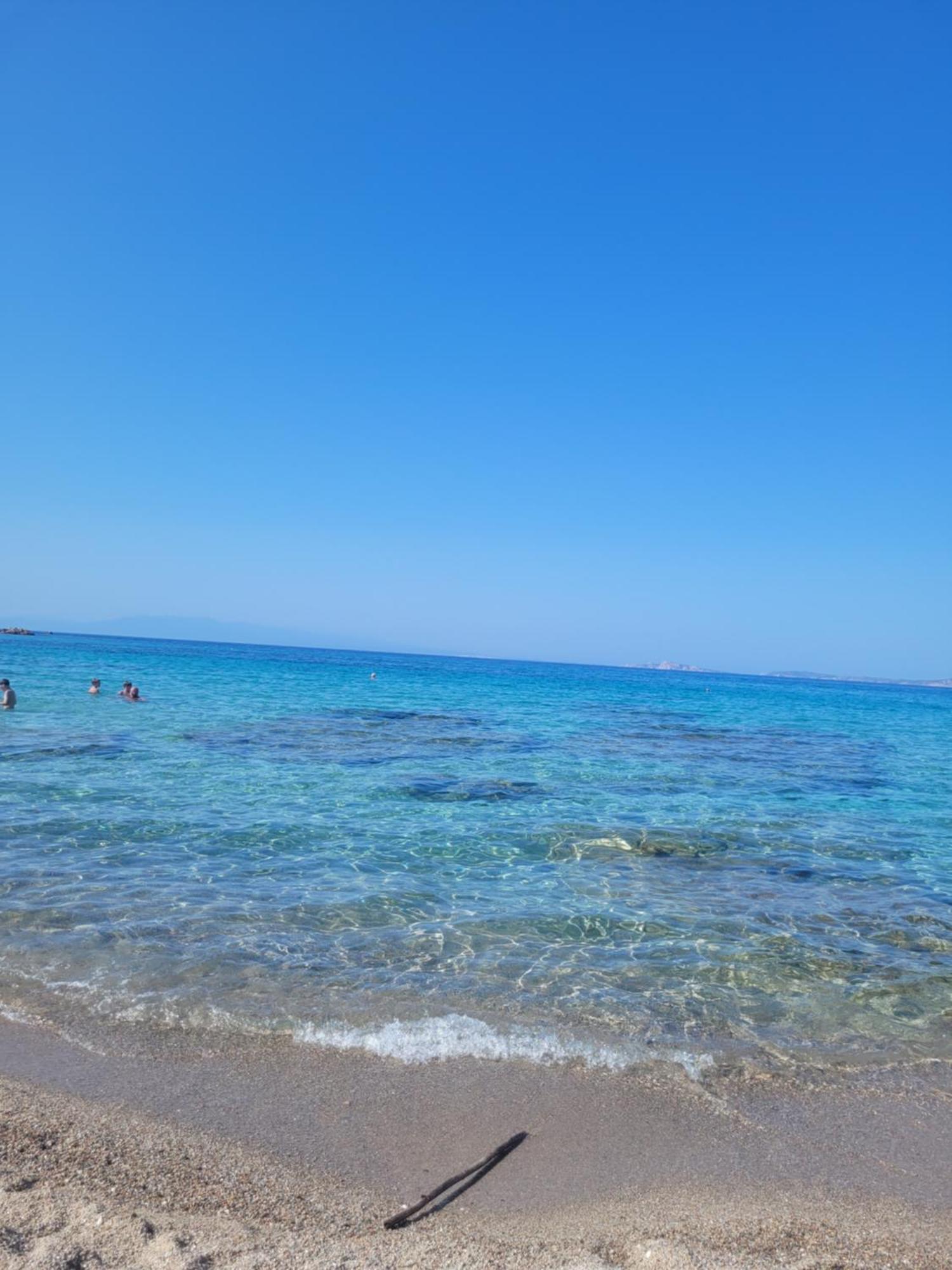 شقة Surf House Mirice Vignola Mare المظهر الخارجي الصورة